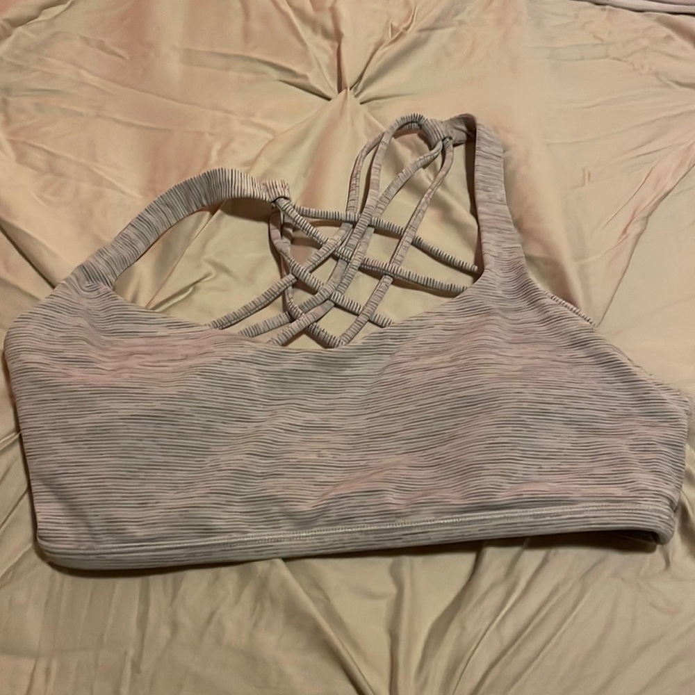 Lululemon Free To Be Bra